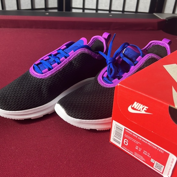 Women’s Nike Air Max Motion 2 ES1 - Picture 5 of 5